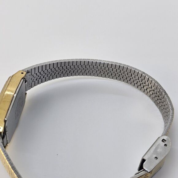 VTG Seiko Women Watch 20MM Gold Dial Bracelet Band‎ Up to 7.5\